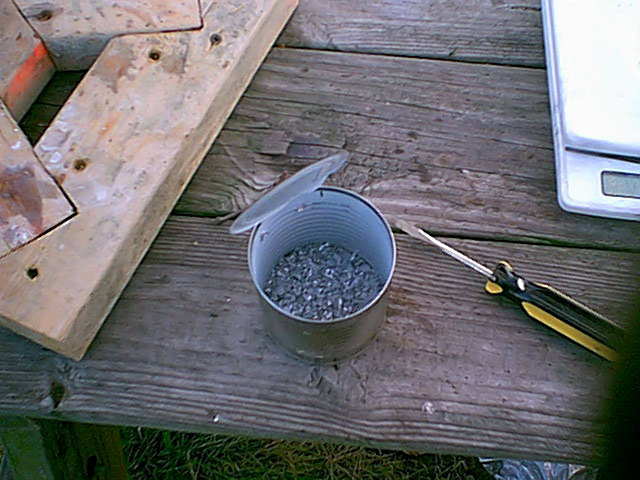Magnesium metal mixed with potassium hydroxide, time to make some potassium!